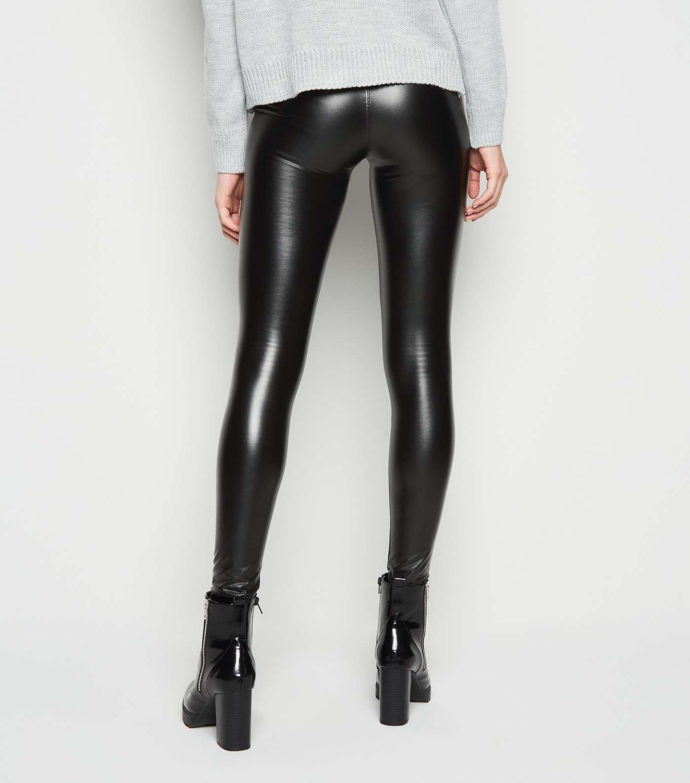 Cameo Rose Black Leather-Look Leggings Image 3