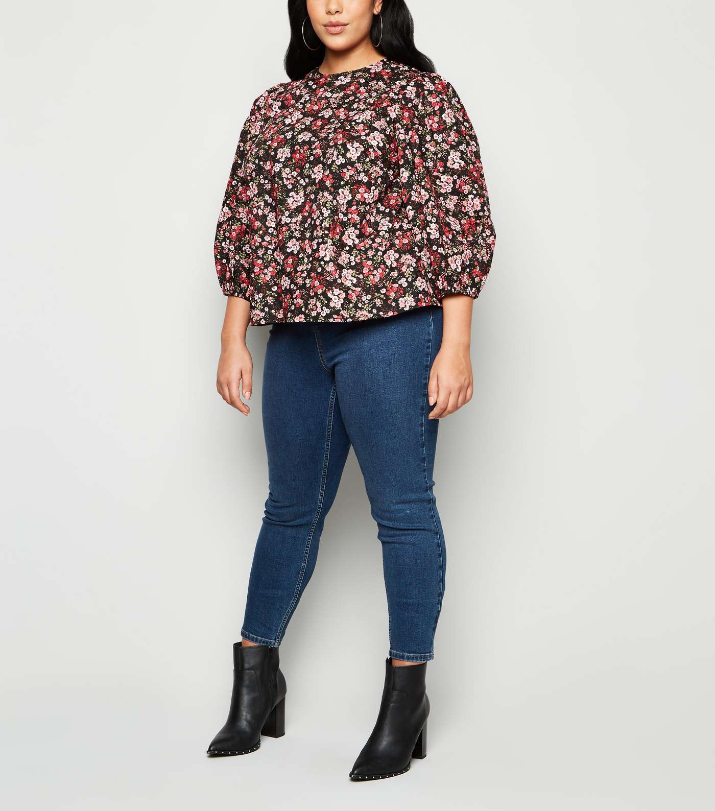 Curves Black Floral Puff Sleeve Top Image 2