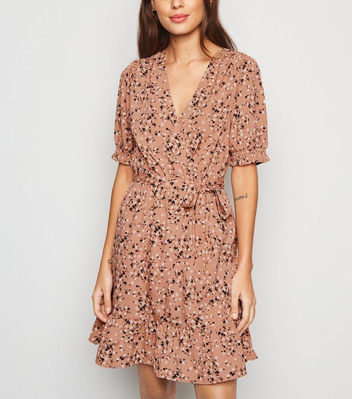 Pink Ditsy Floral Puff Sleeve Mini Dress New Look