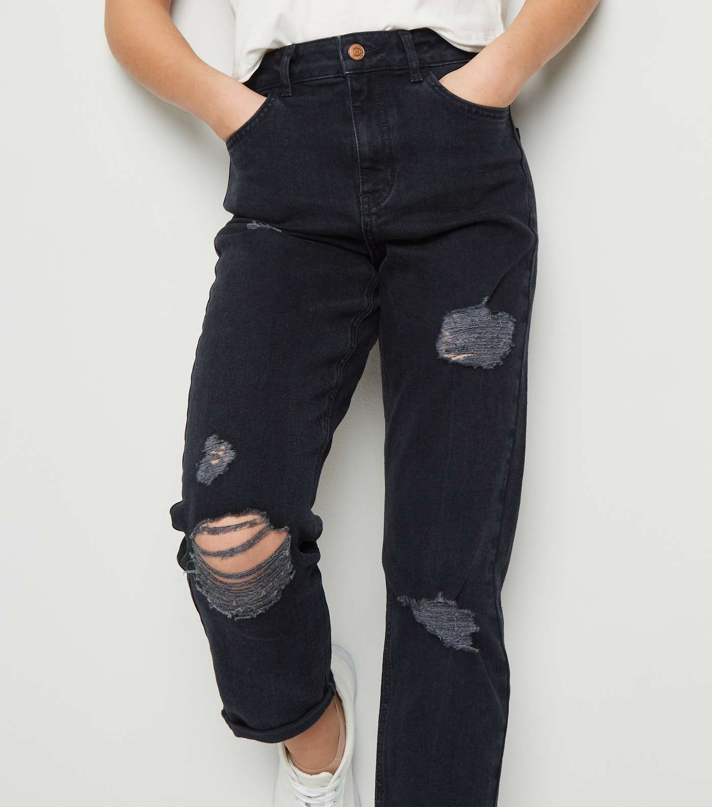 Girls Black Ripped Stretch Tori Mom Jeans Image 5