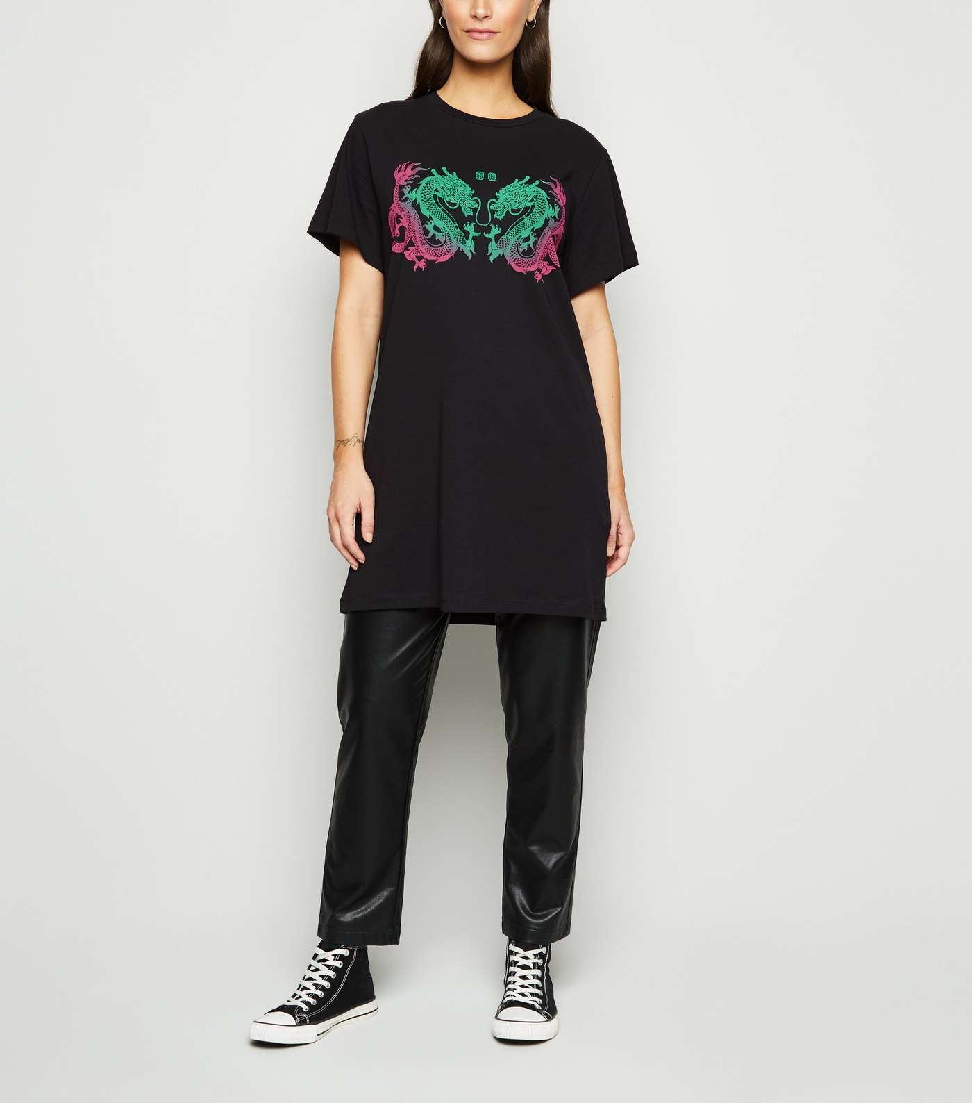 Noisy May Black Dragon Zodiac Oversized T-Shirt Image 2