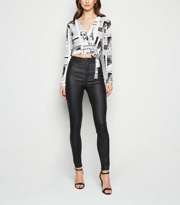 Image of Cameo Rose Black Newspaper Print Wrap Top New Look
