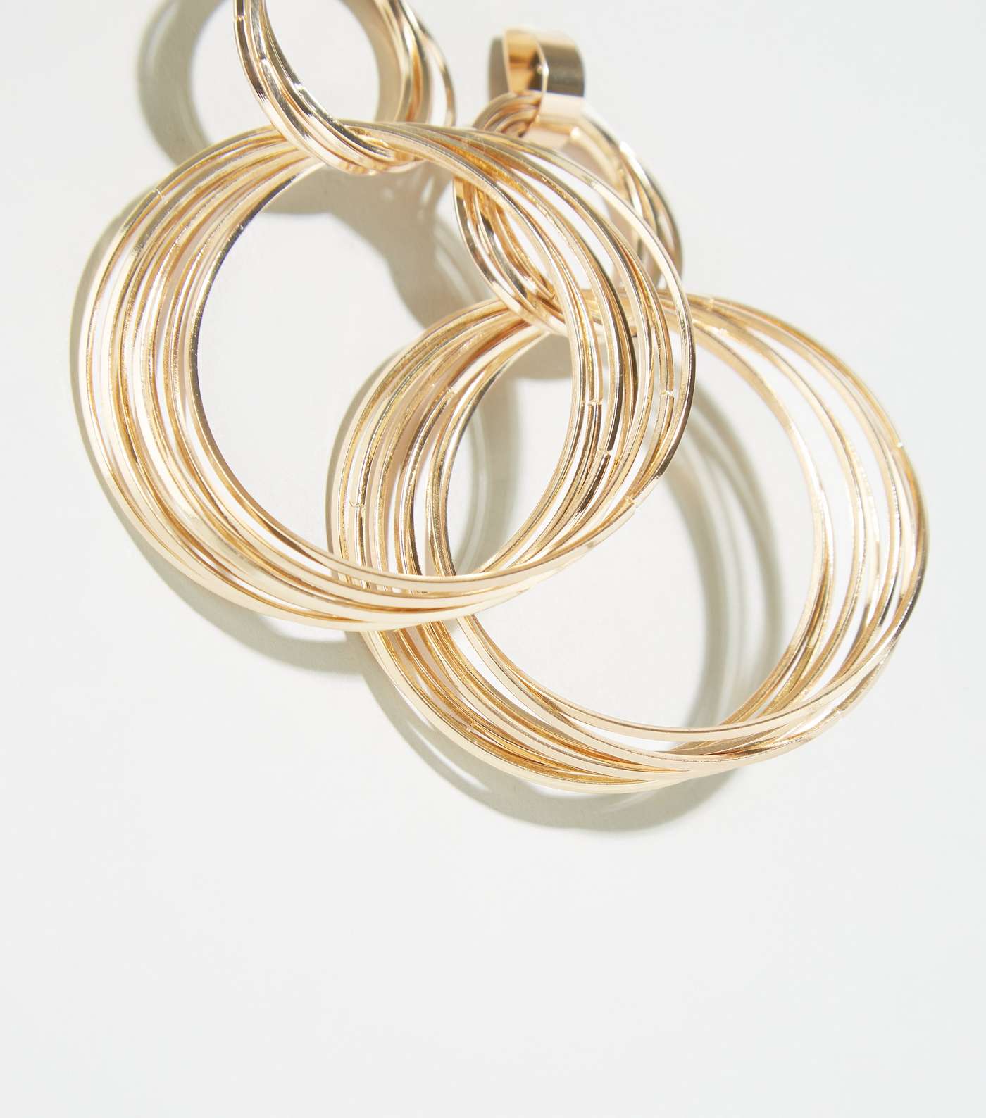 Gold Circle Link Earrings Image 3