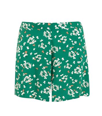 Curves Green Floral Flippy Shorts