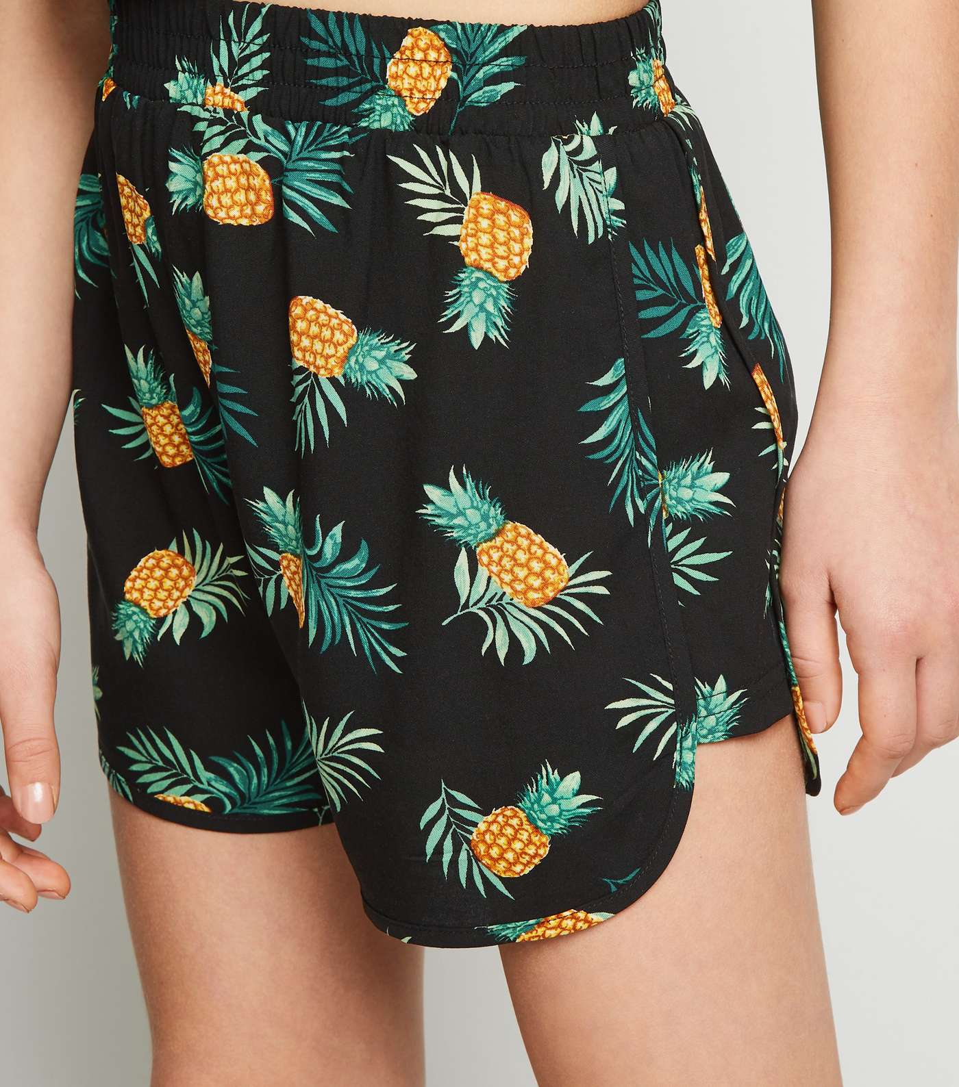 Girls Black Pineapple Lightweight Shorts Image 5