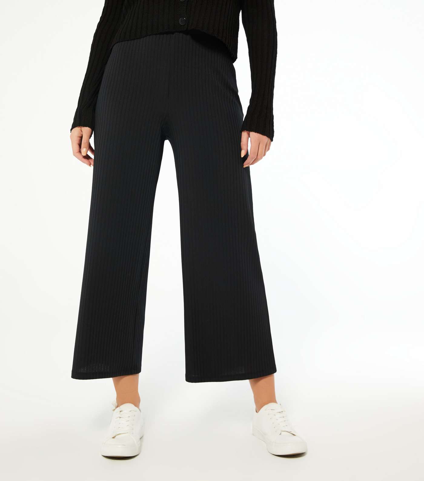 Black Ribbed Wide Crop Trousers Image 2