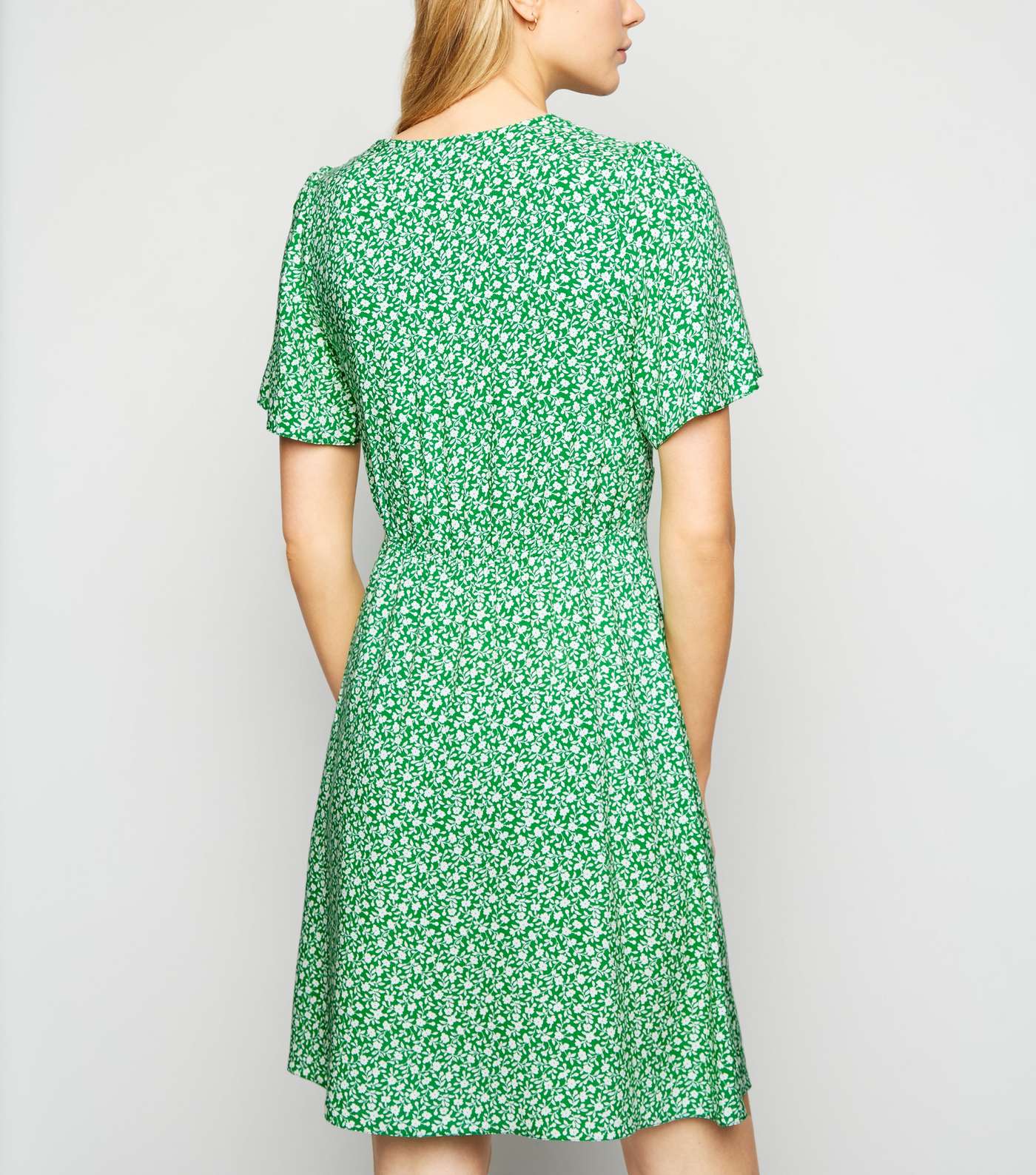 Green Floral Puff Sleeve Tea Dress  Image 3