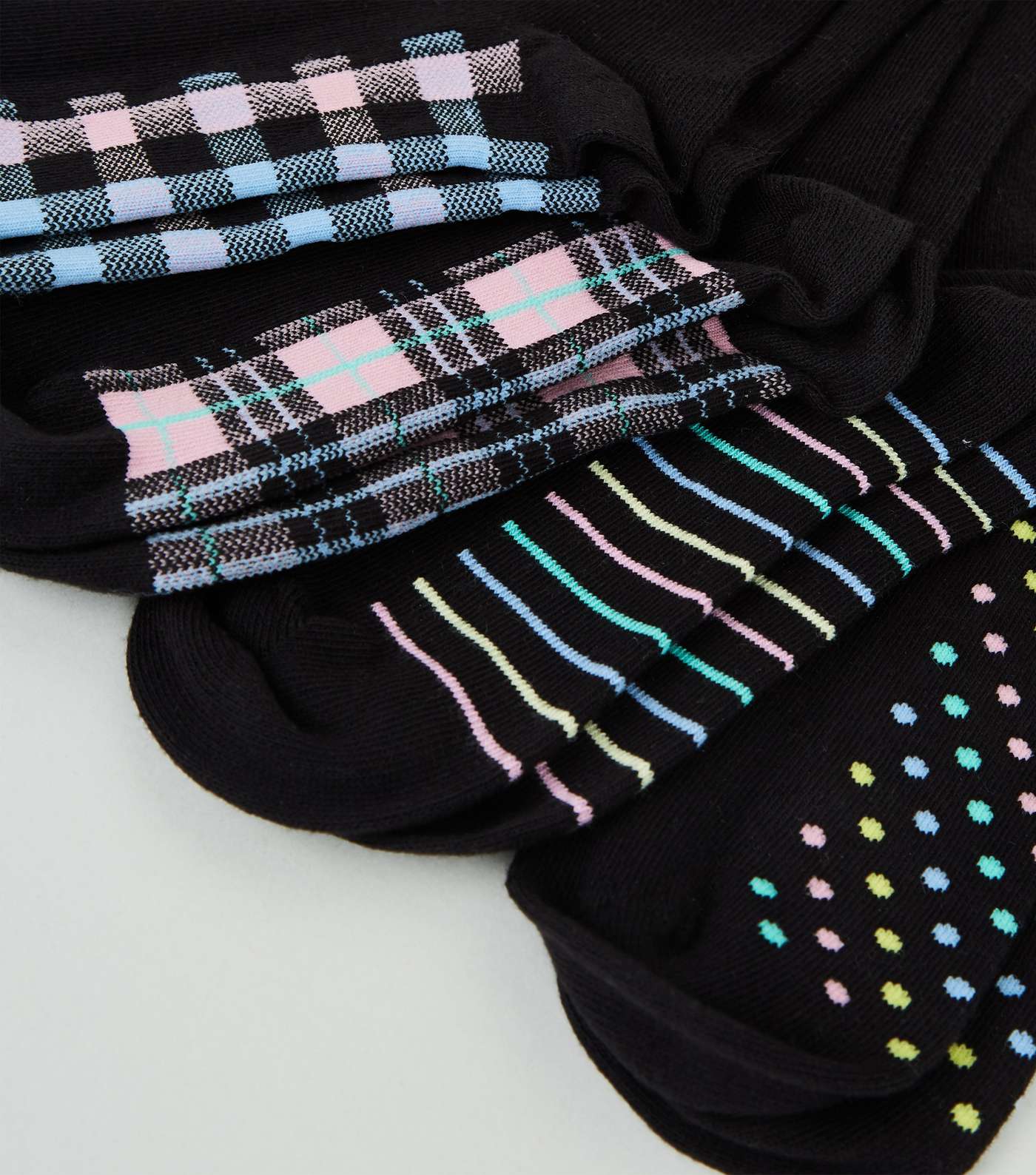 4 Pack Black Patterned Ankle Socks Image 3
