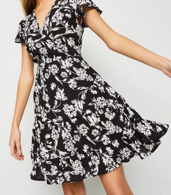 Flutter sleeve sales wrap dress