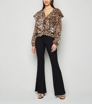 animal print ruffle blouse