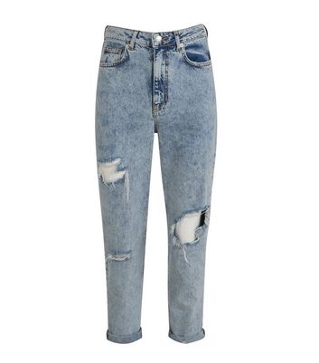 Pale Blue Acid Wash Ripped Tori Mom Jeans New Look