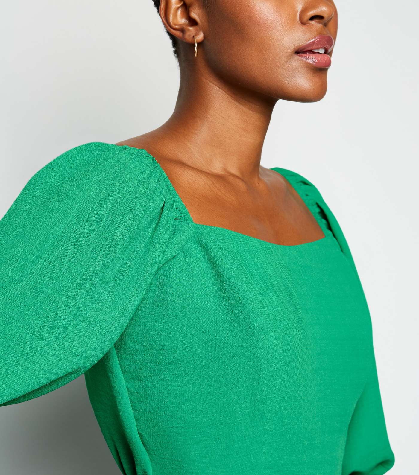 Green Square Neck Puff Sleeve Blouse Image 5