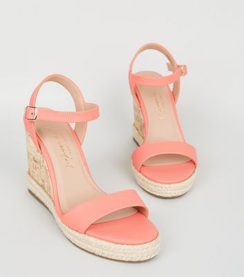 Coral store wedge shoes