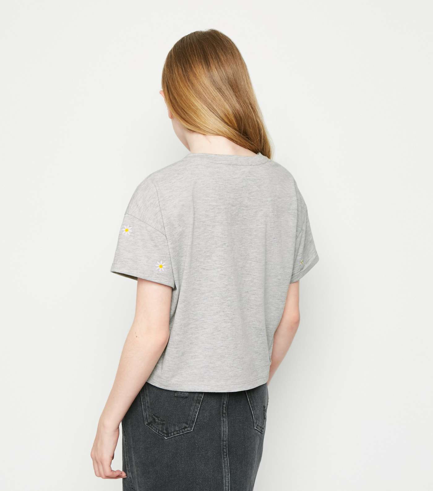 Girls Grey Daisy Embroidered Boxy T-Shirt Image 3