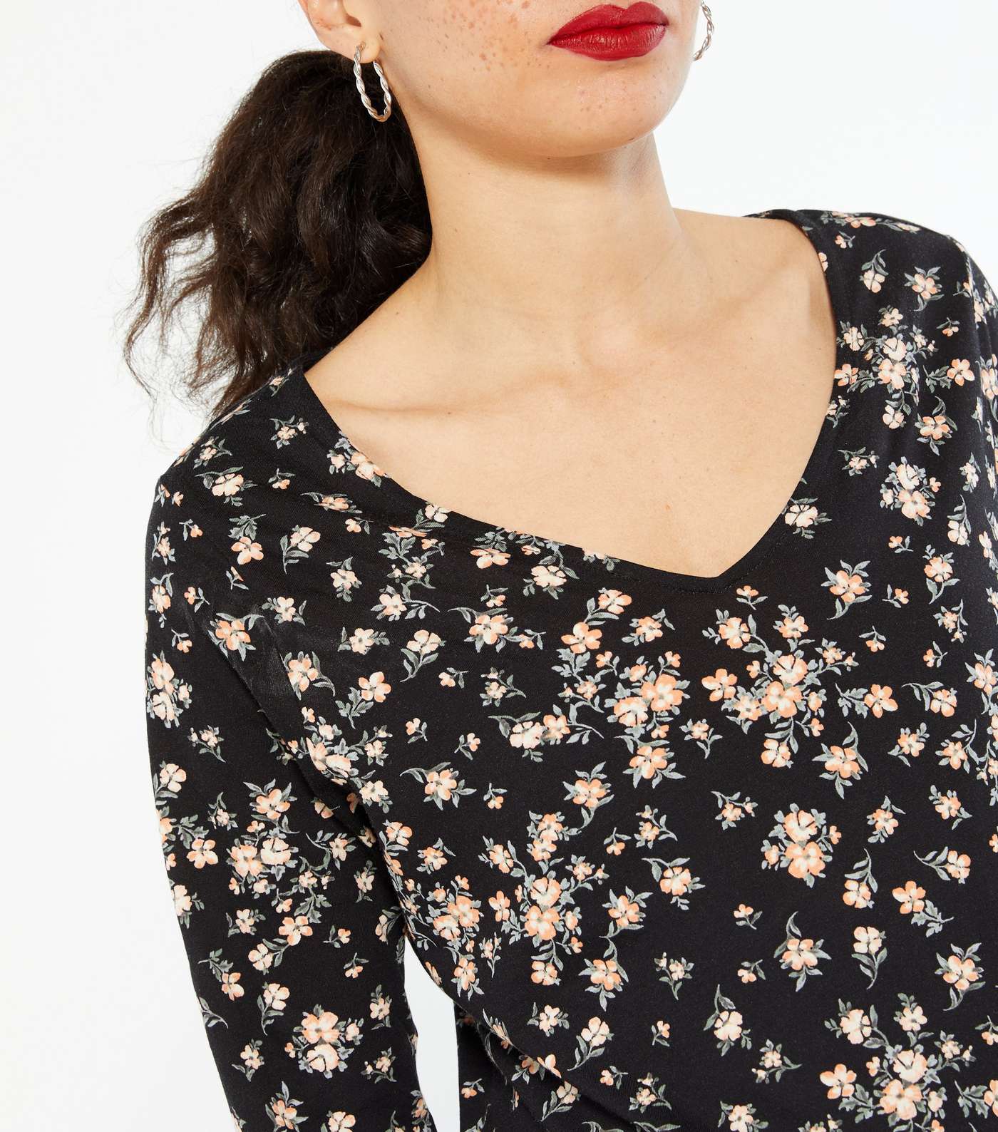 Maternity Black Floral 3/4 Sleeve Top Image 3