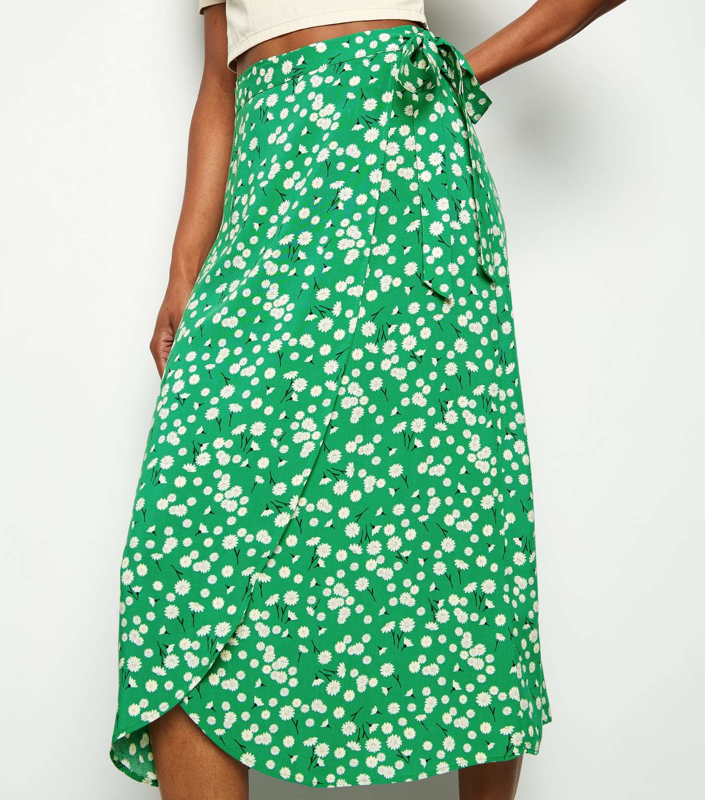 Green Daisy Print Midi Wrap Skirt Image 5