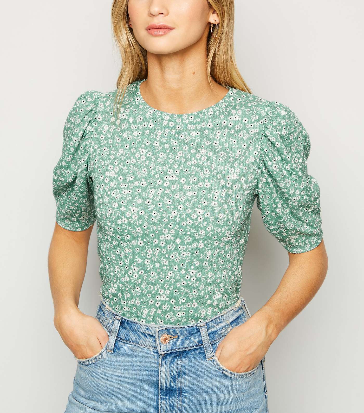 Green Floral Textured Puff Sleeve Top