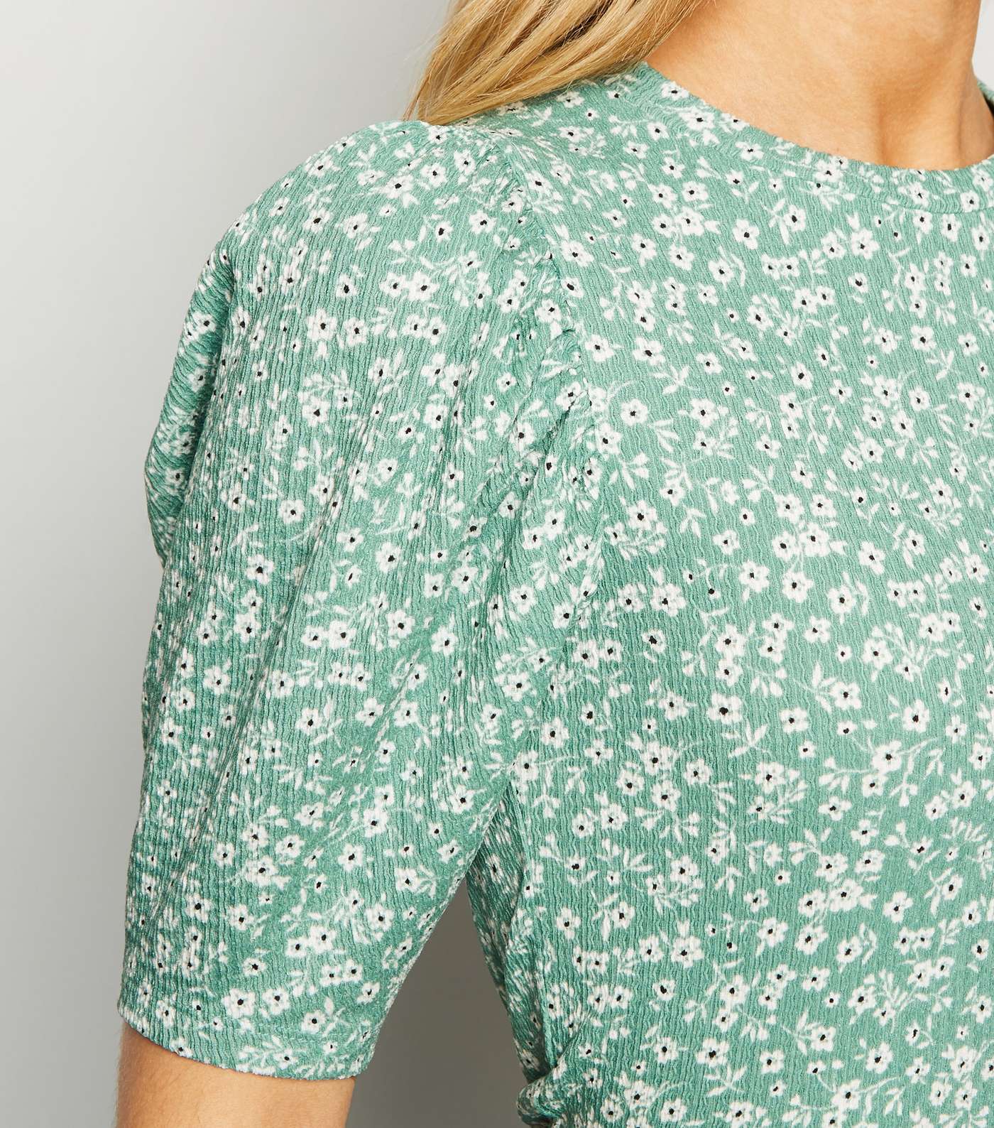 Green Floral Textured Puff Sleeve Top Image 5