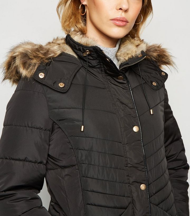 Featured image of post Womens Black Puffer Jacket With Faux Fur Hood : Shop missguided for women&#039;s quilted jackets in a variety of colors.