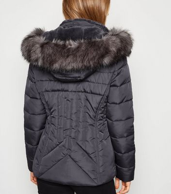 black faux fur hood fitted puffer jacket