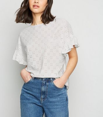 broderie white top