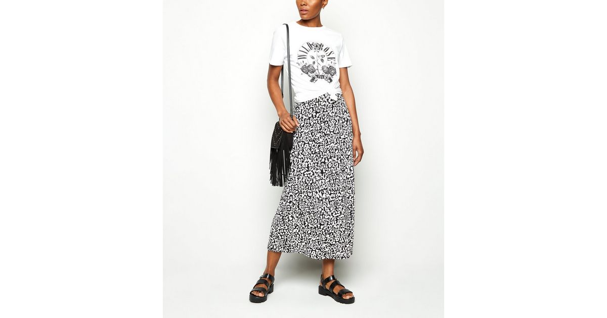 Black Leopard Print Midi Skirt | New Look