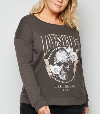 skull sweatshirt womens