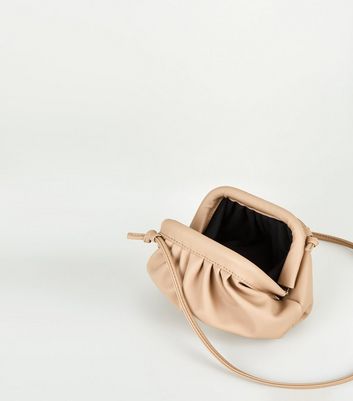 mini pouch bag