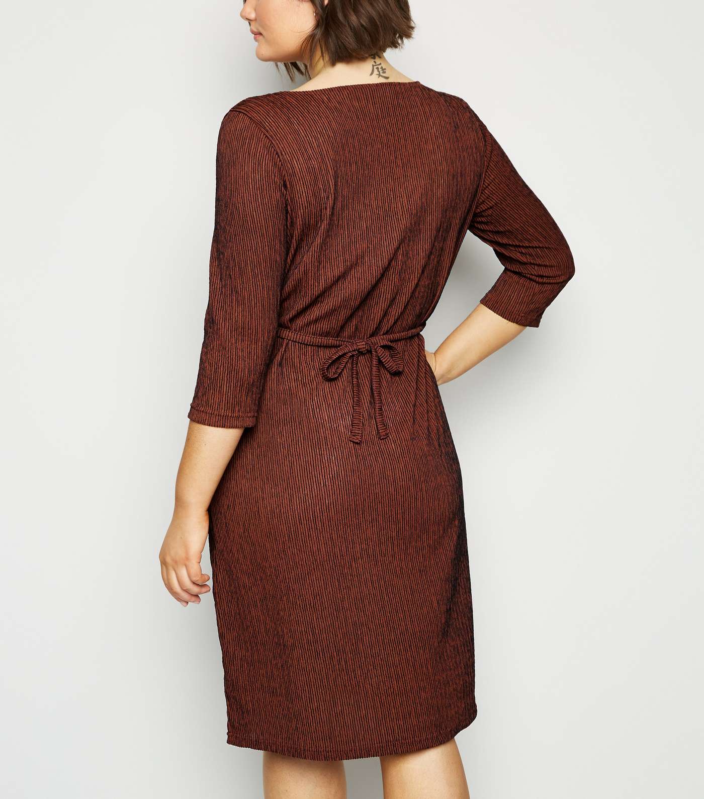 Vero Moda Curves Burgundy Stripe Textured Dress Image 3