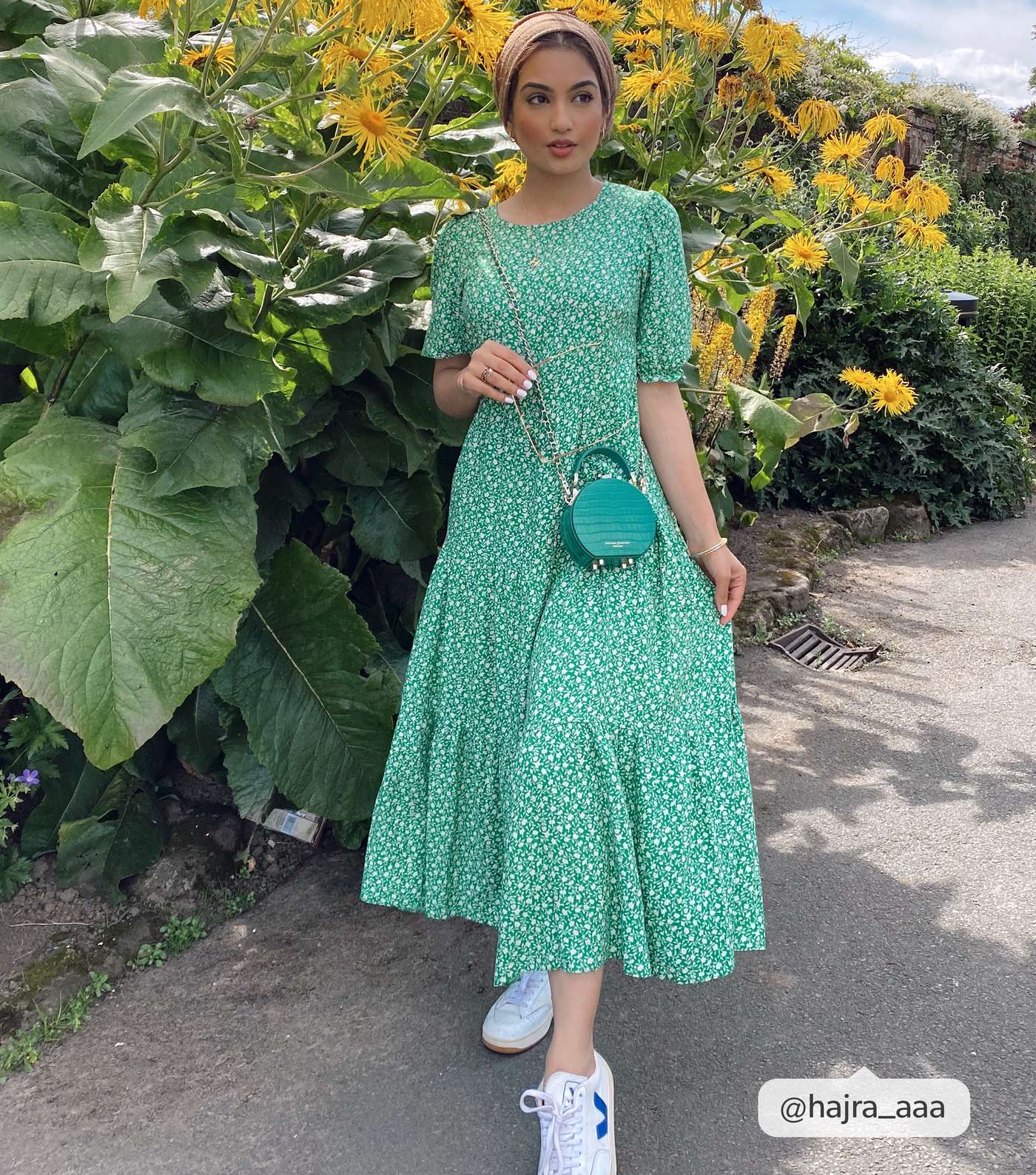 Green Ditsy Floral Puff Sleeve Midi Dress