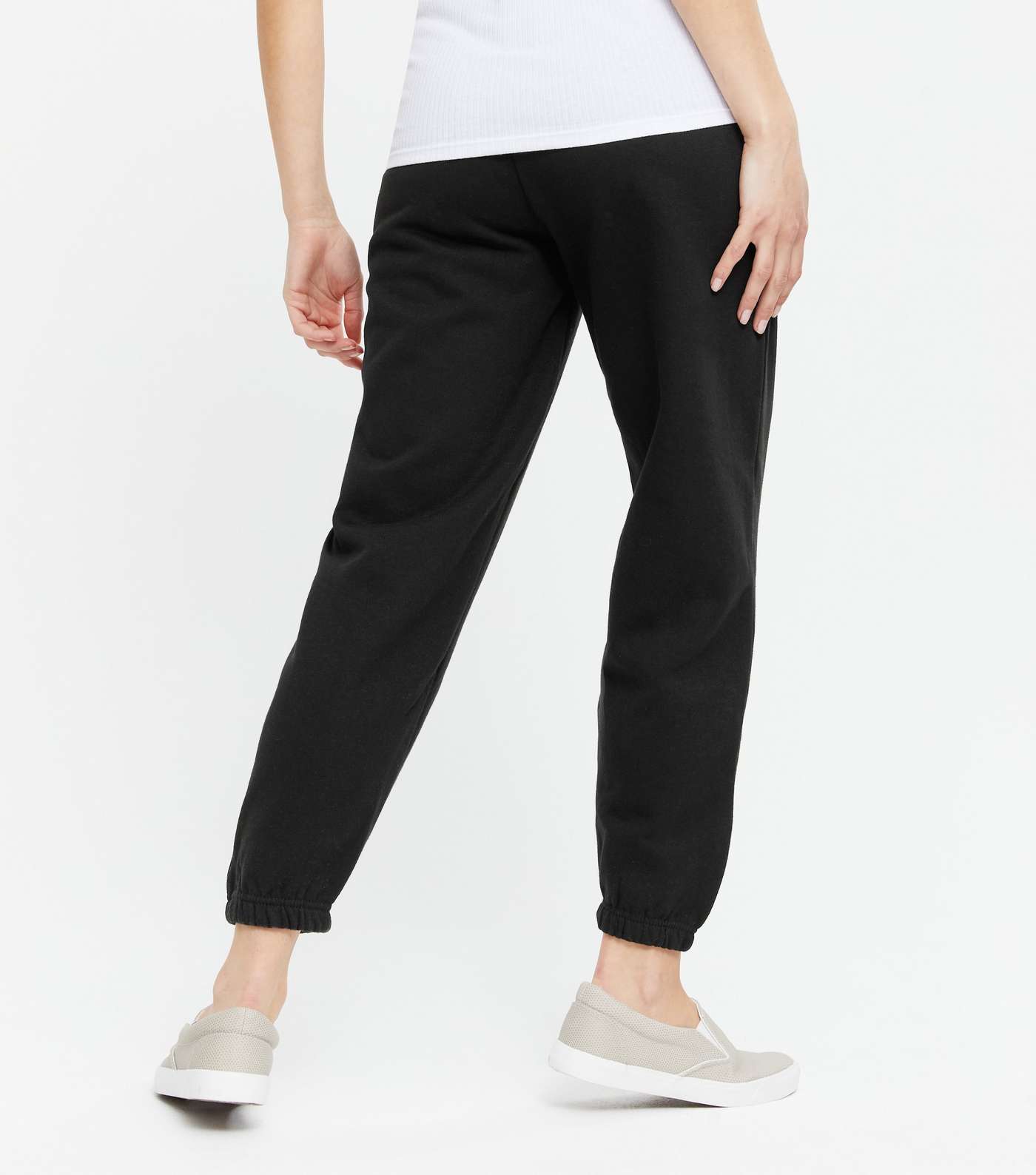 Maternity Black Jersey Over Bump Joggers Image 4
