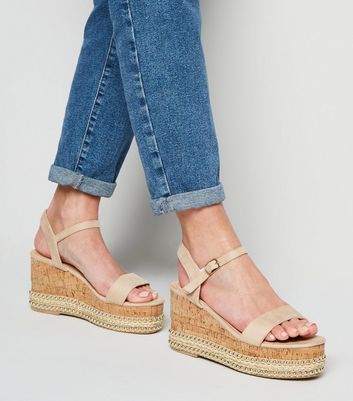 cream flatforms