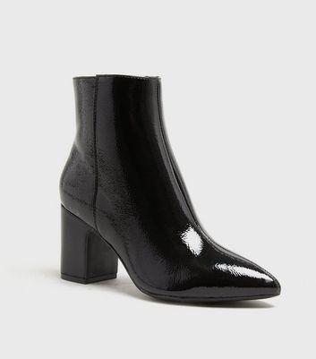 pointed toe chunky heel boots