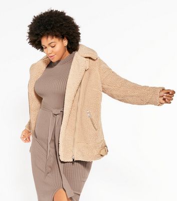 curve teddy coat