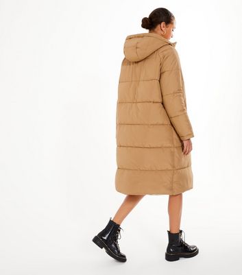 puffer coat camel