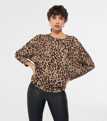 Fine knit 2024 leopard print jumper