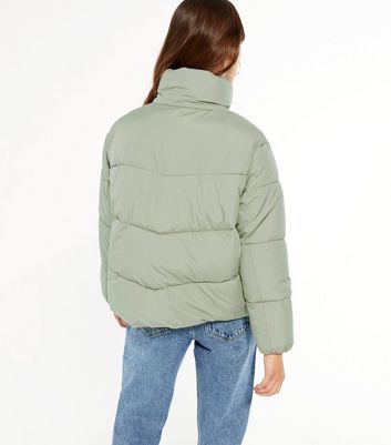 Green Cropped Boxy Puffer Jacket 