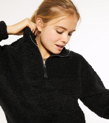 sweatshirts with high neck