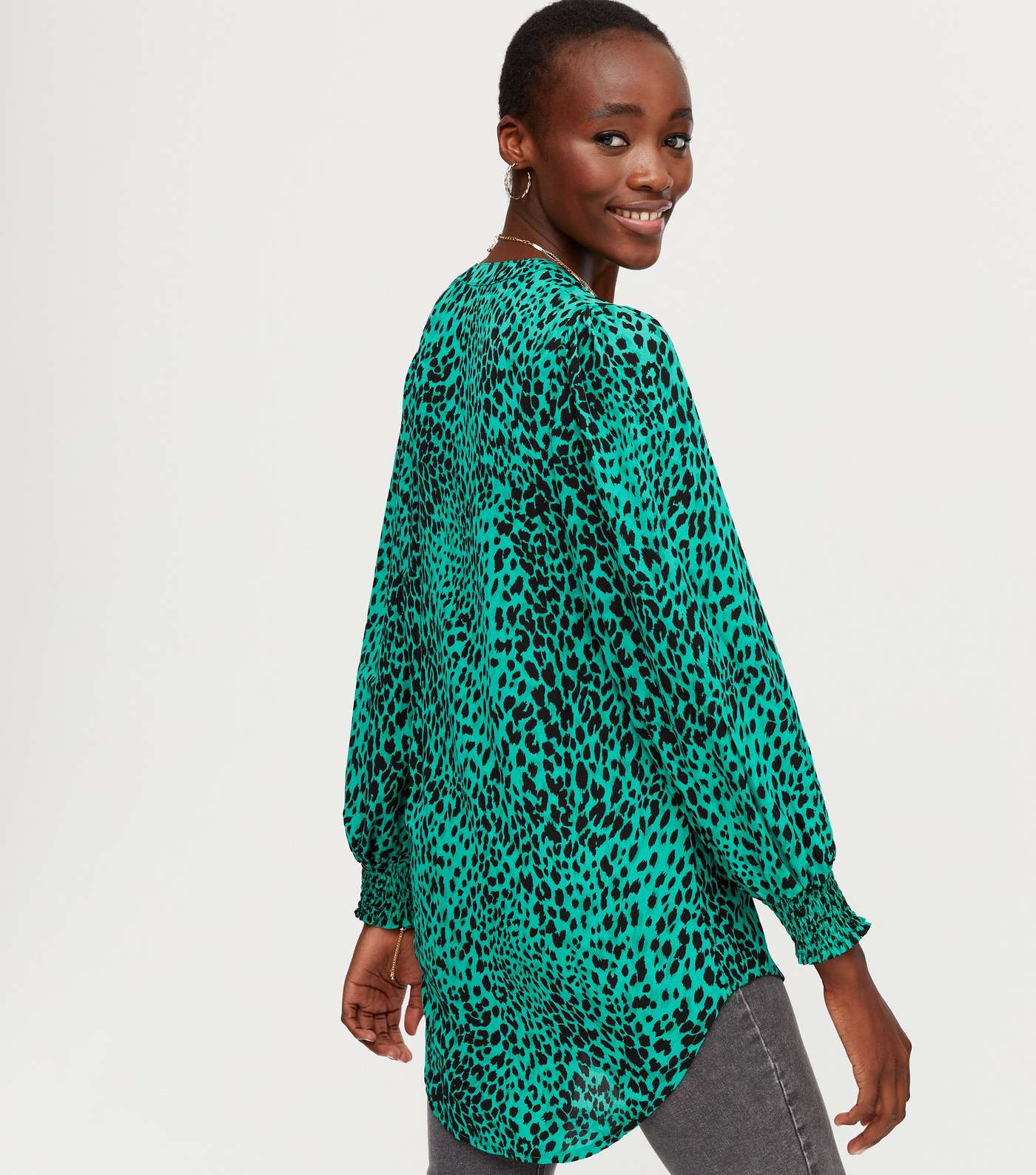 Tall Green Leopard Print Puff Sleeve Long Shirt Image 3