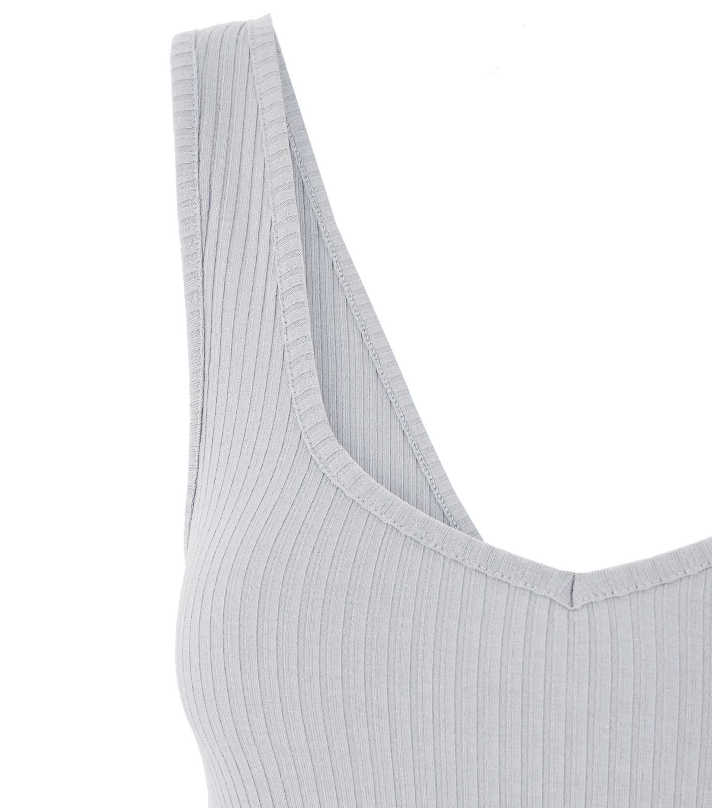 White Ribbed V Front Vest Image 3