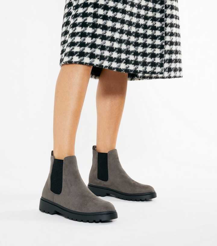 Wide Fit Grey Suedette Chunky Chelsea Boots New Look
