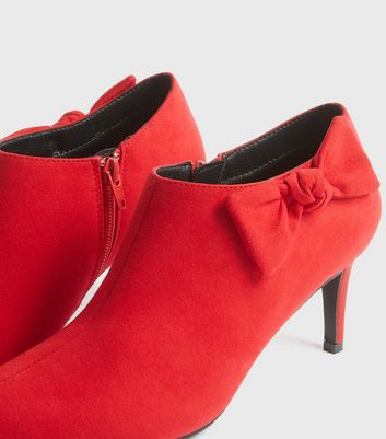 womens red shoe boots