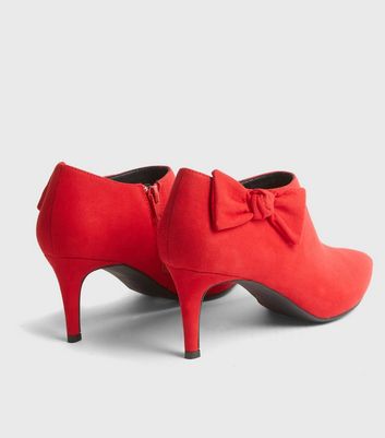 red shoe boots new look