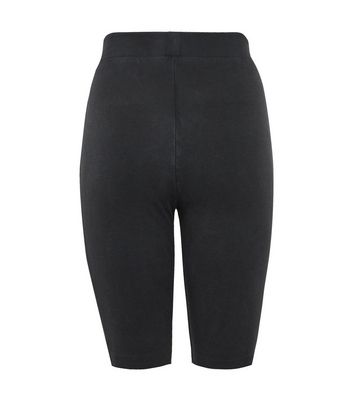 dark grey cycling shorts
