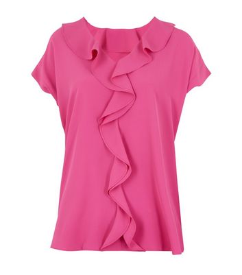 Short sleeve store blouse with ruffles