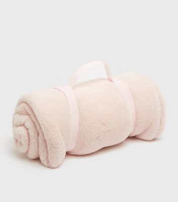 Image of Pink Glitter Fluffy Blanket New Look