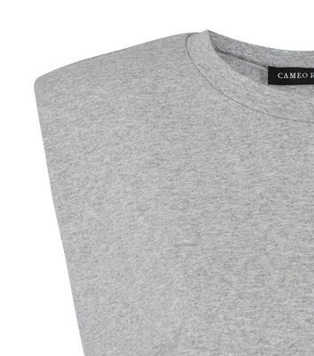 Grey shoulder 2024 pad t shirt