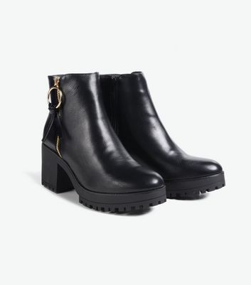 Image of Black Ring Pull Zip Chunky Heeled Boots New Look