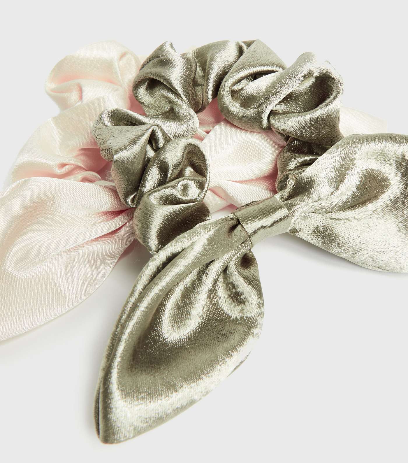 2 Pack Green and White Satin Bow Scrunchies Image 2