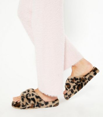 leopard print fur sliders